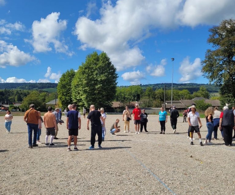  📢Le centre hospitalier de Saint Laurent du Pont fédère la région autour de la pétanque et de l’inclusion